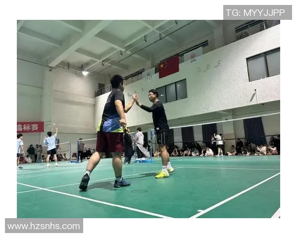 上海羽毛球队在世界锦标赛中的节奏表现与战术分析 上海羽毛球队在世界锦标赛中的节奏表现与战术分析